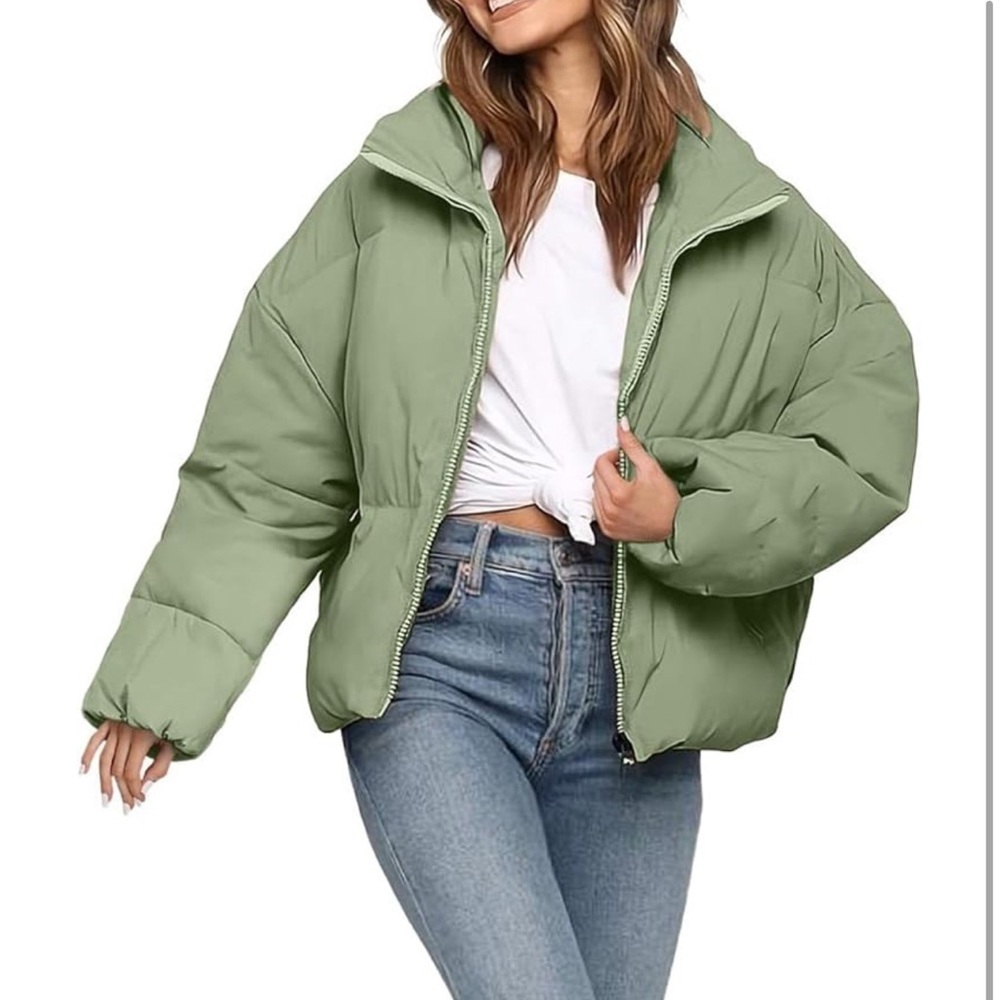 Winter Cropped PufferJacket Long Sleeve Full Zip Warm Quilted Jacket with Pocket
